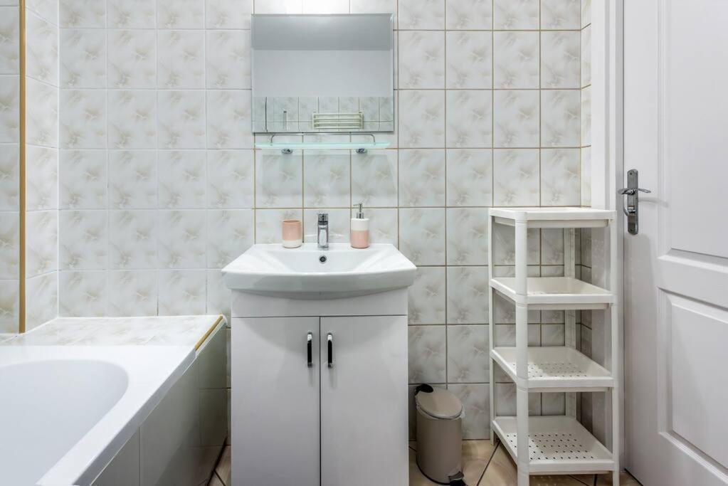 Ap. Olimpia 1 Pok. 2 Osoby, Downtown, Free Parking Apartment Krakow Ngoại thất bức ảnh